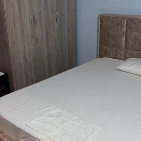 Andersoni Dhoma Plazhi Andersoni Shen Ded Gjoni