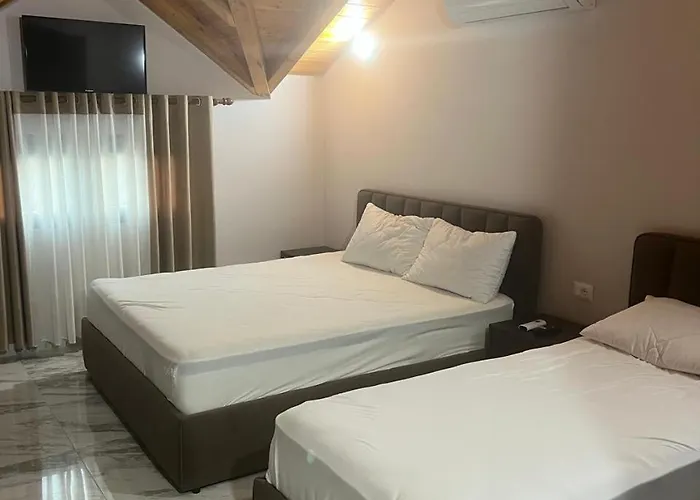 Guest house Andersoni Dhoma Plazhi Andersoni 3*